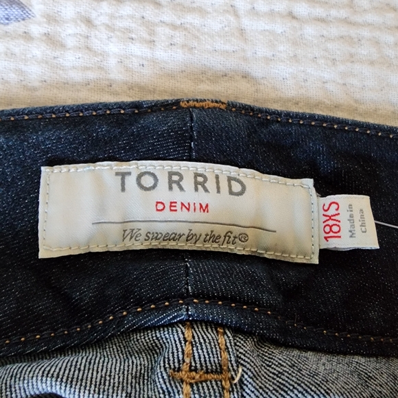 NWT Torrid Side Zip Jegging 18XS - Picture 2 of 5